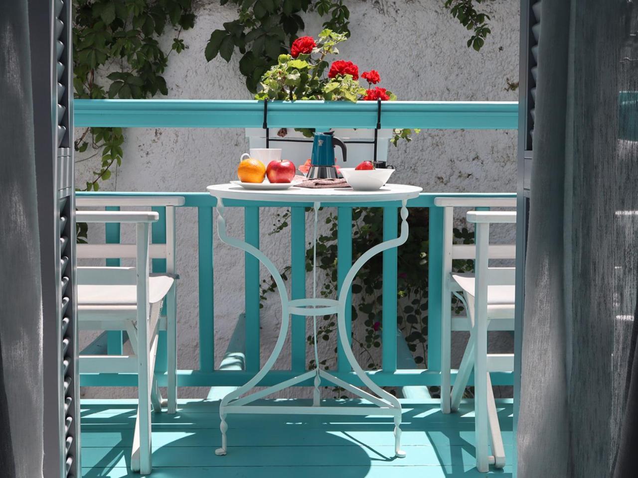 Tasoula Guest House Adamantas  Exterior foto